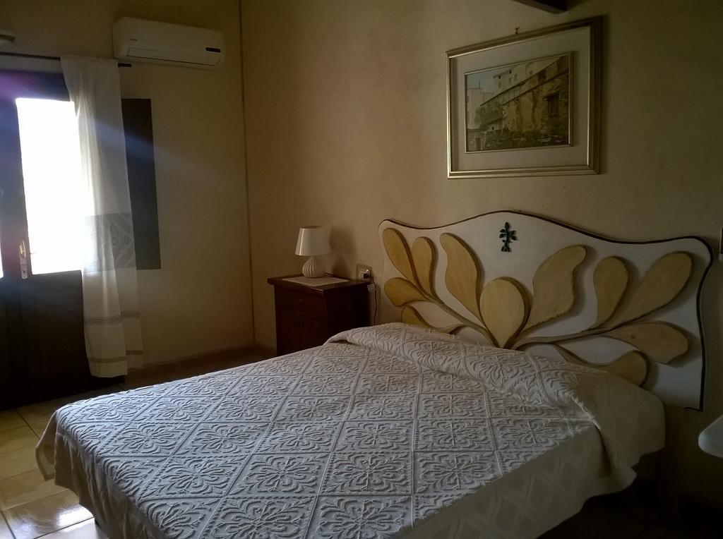 Hotel Valle Del Cedrino Galtellì Dış mekan fotoğraf