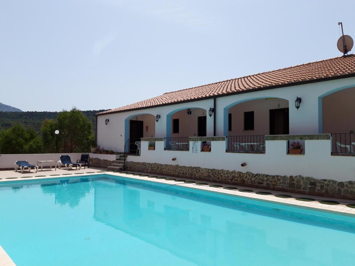Hotel Valle Del Cedrino Galtellì Dış mekan fotoğraf